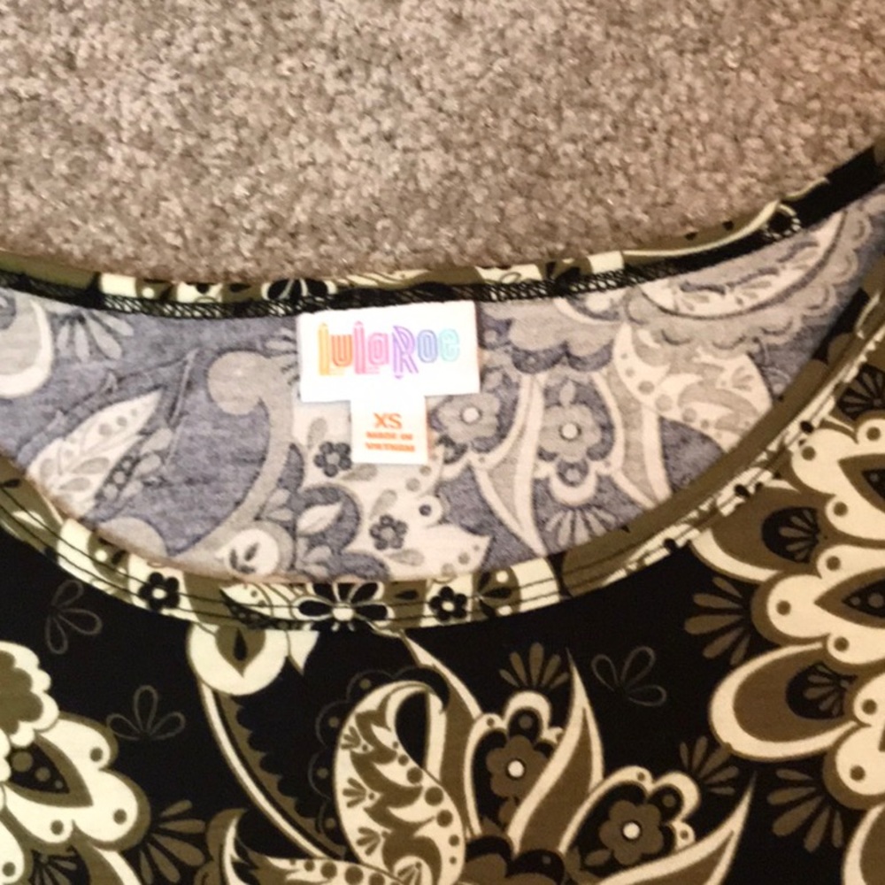 NWT LuLaRoe paisley Irma shirt top - Picture 2 of 4